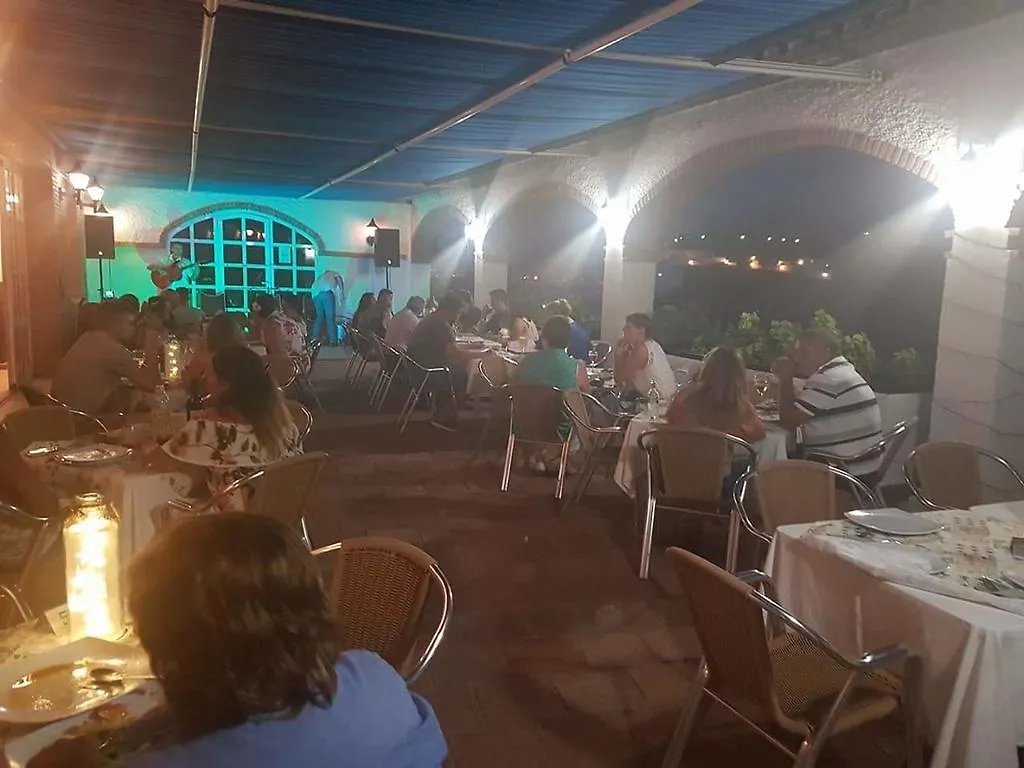 Hotel Salambina サロブレーニャ スペイン