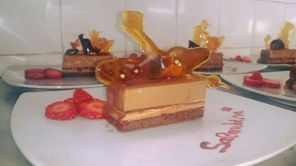 Hotel Salambina サロブレーニャ