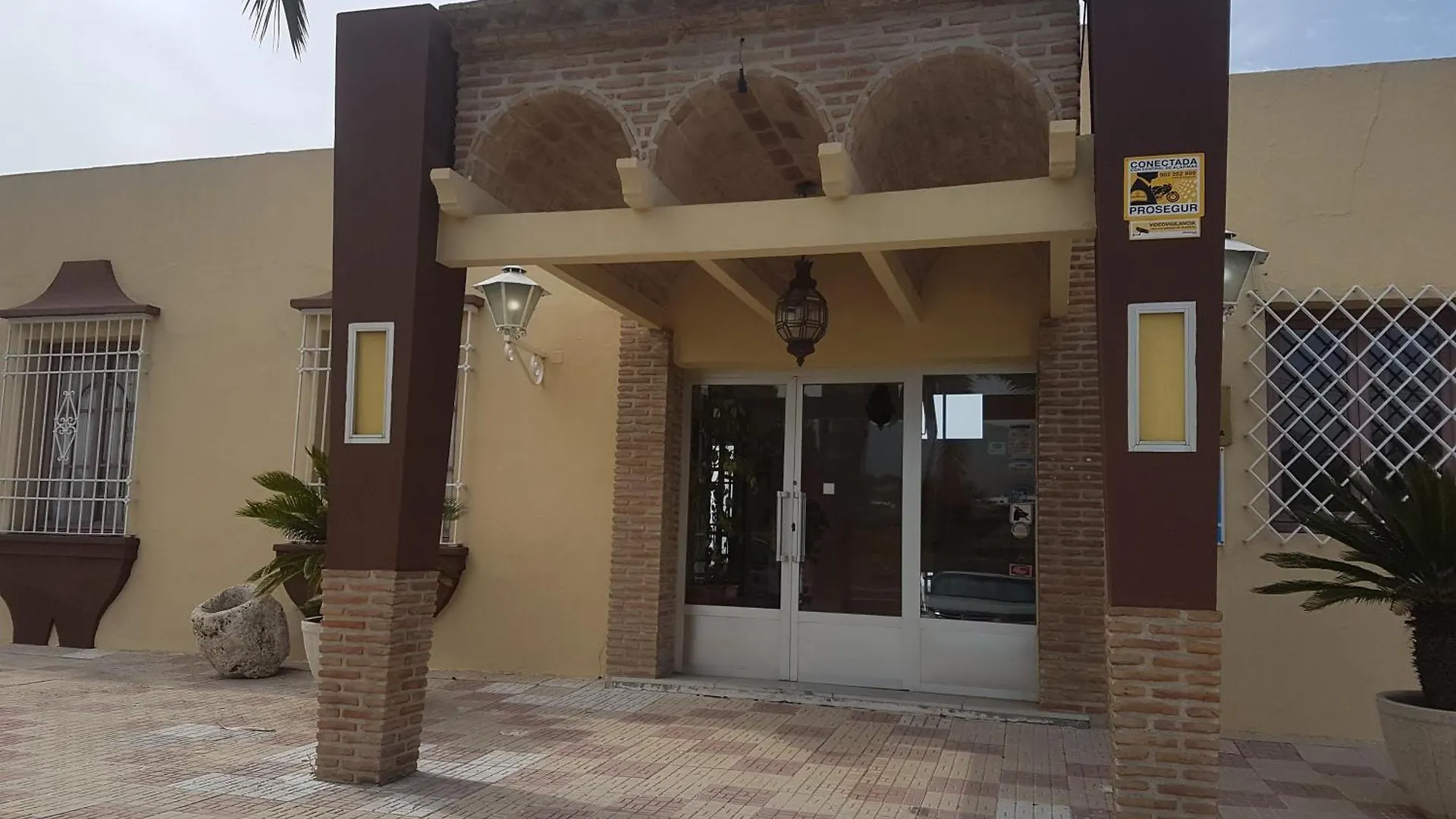 Hotel Salambina サロブレーニャ