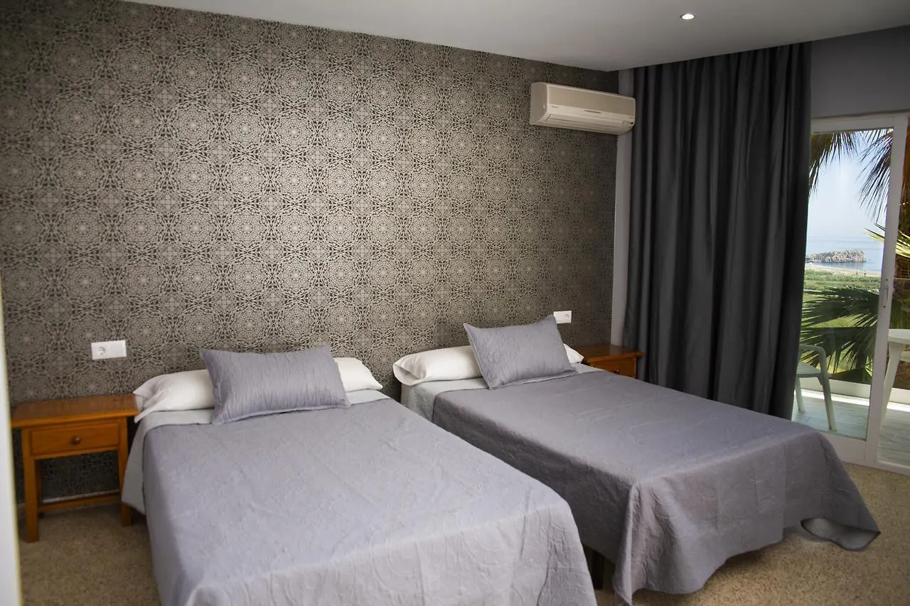 Hotel Salambina サロブレーニャ