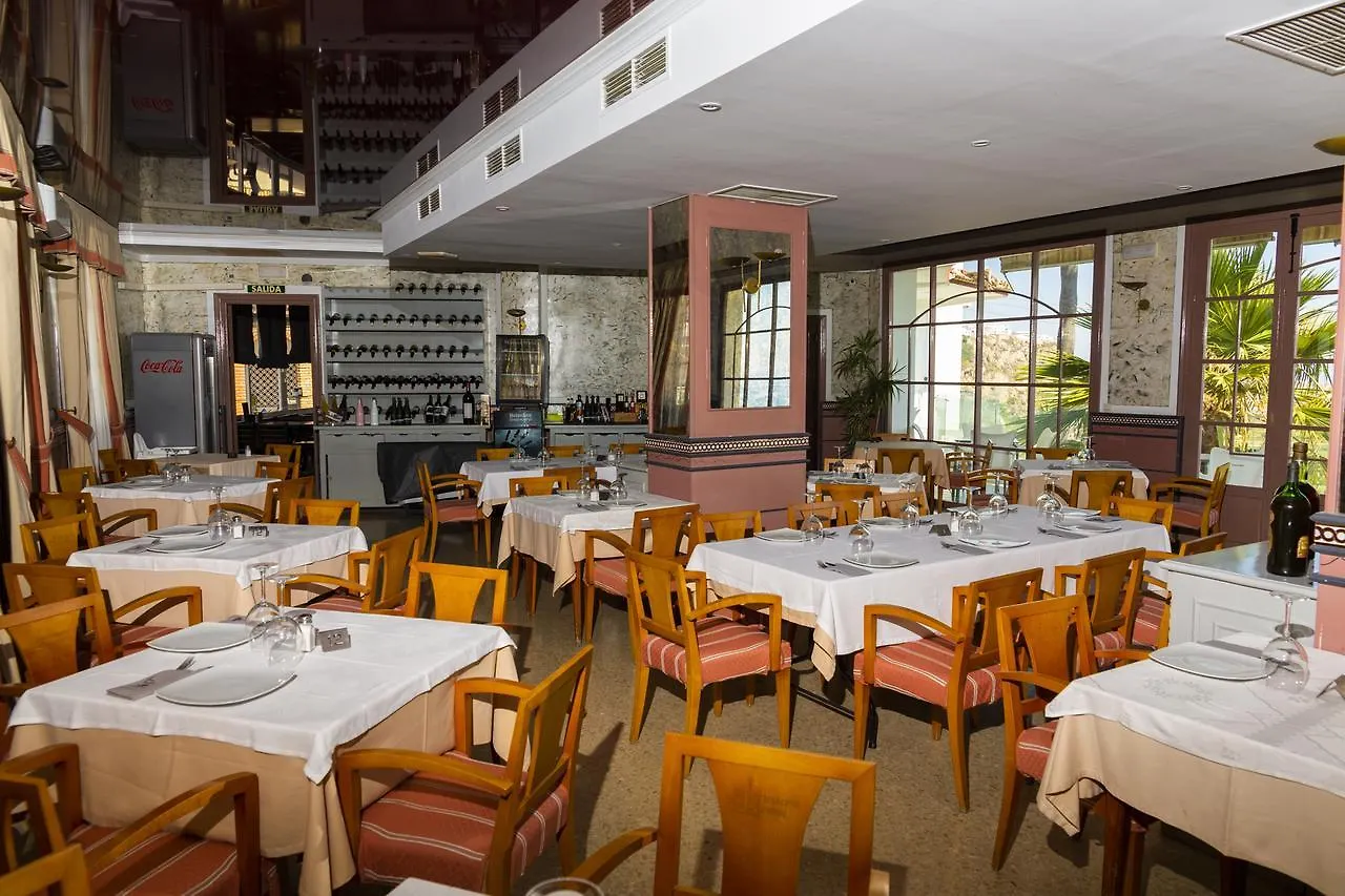 Hotel Salambina サロブレーニャ